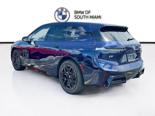 2026 BMW iX xDrive60