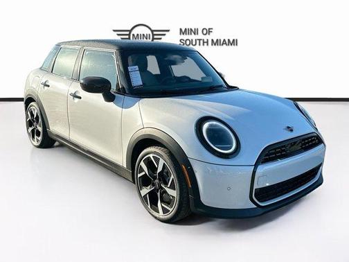 White Metallic 2026 MINI Hardtop OXFORD EDITION