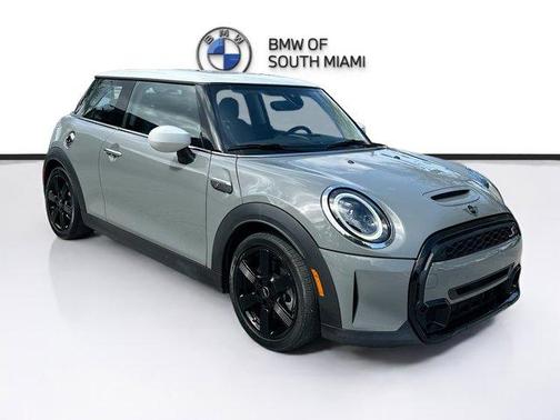 2023 MINI Hardtop Cooper S Classic