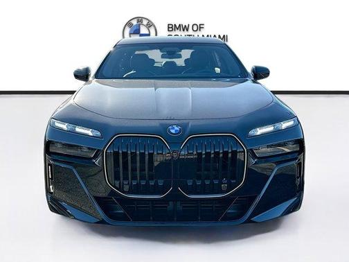 2026 BMW 760 760i xDrive