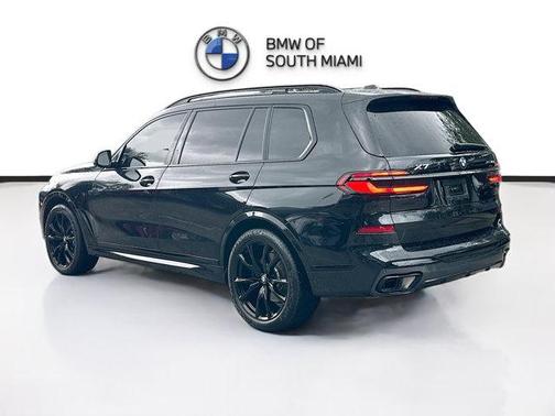 2024 BMW X7 xDrive40i