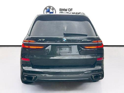 2024 BMW X7 xDrive40i