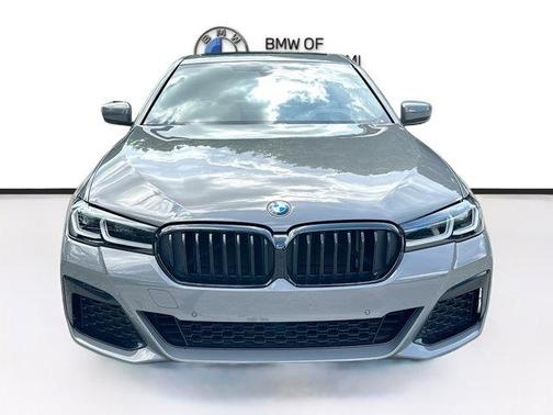 2021 BMW 530 i