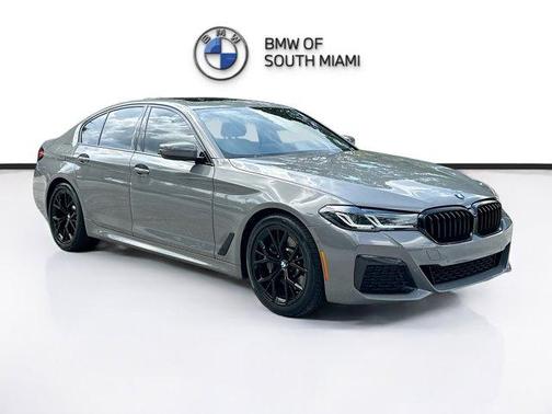 2021 BMW 530 i