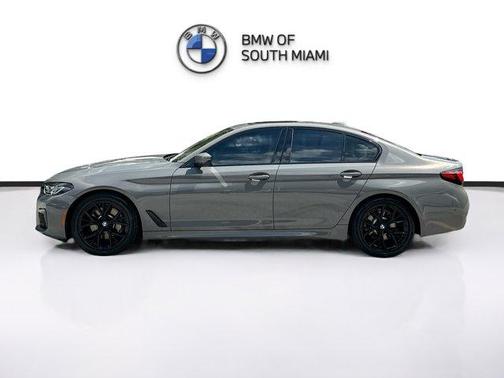 2021 BMW 530 i