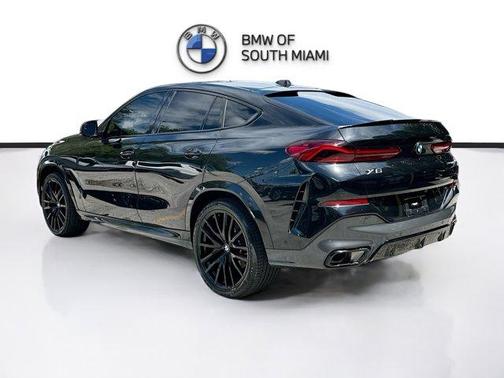 2024 BMW X6 xDrive40i