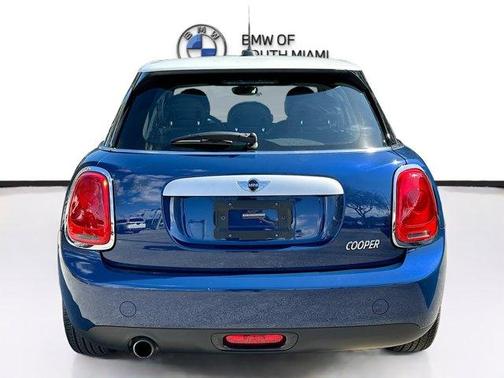 2015 MINI Hardtop Cooper