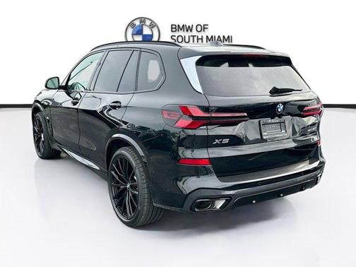 Black Sapphire Metallic 2026 BMW X5 sDrive40i