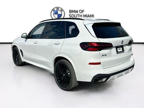 2026 BMW X5 sDrive40i