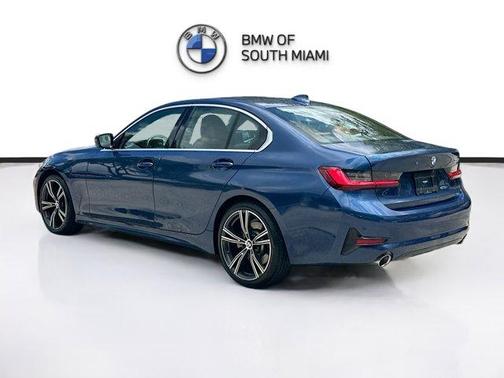 2022 BMW 330 i