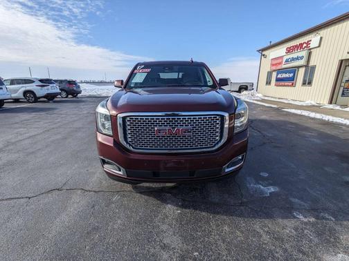 2017 GMC Yukon Denali