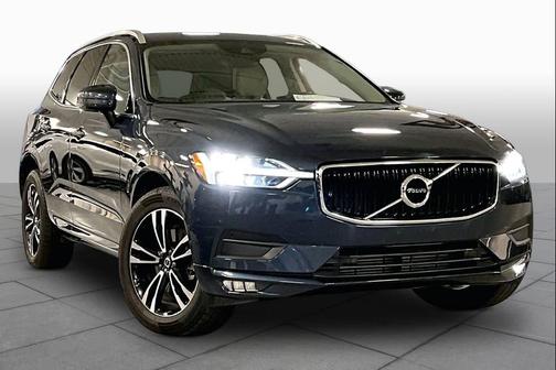 2021 Volvo XC60 T5 Momentum