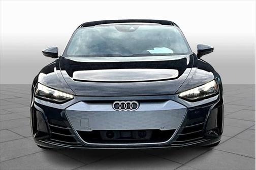 2022 Audi e-tron GT Premium Plus