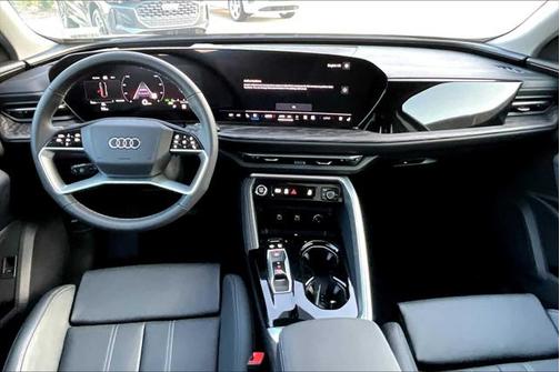 2025 Audi Q5 Premium Plus