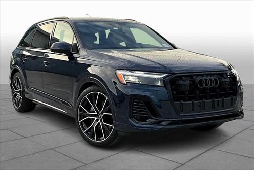 2025 Audi Q7 55 Premium Plus