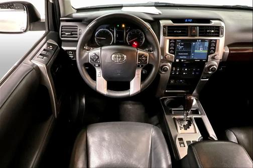 Blizzard Pearl 2020 Toyota 4Runner Limited