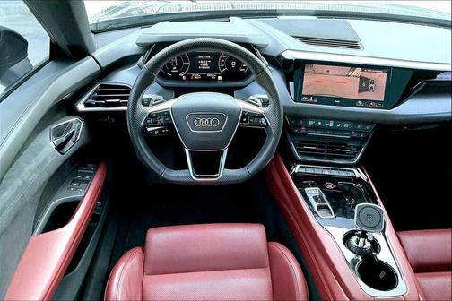 2023 Audi e-tron GT Prestige quattro