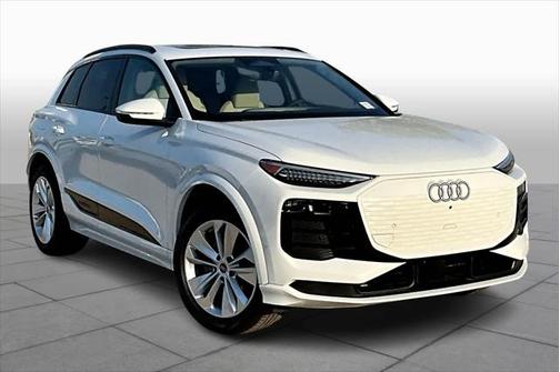 2025 Audi Q6 e-tron Premium Plus