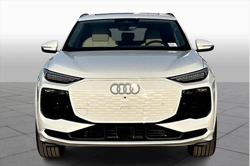 2025 Audi Q6 e-tron Premium Plus