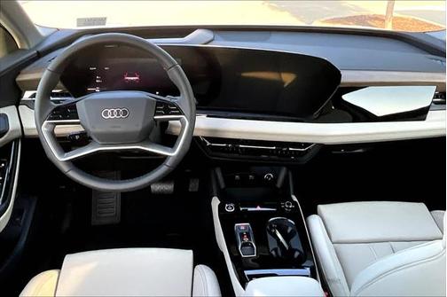 2025 Audi Q6 e-tron Premium Plus