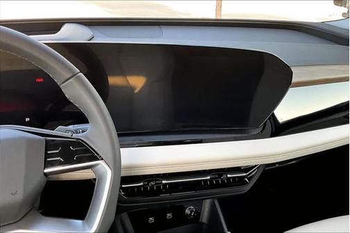 2025 Audi Q6 e-tron Premium Plus