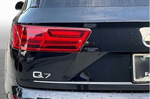 2017 Audi Q7 3.0T Premium