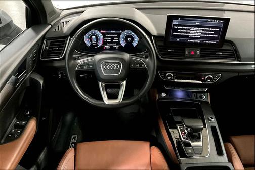 2022 Audi Q5 45 S line Premium Plus