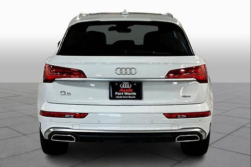 2022 Audi Q5 45 S line Premium Plus