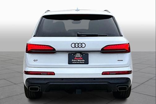 2026 Audi Q7 55 Premium Plus