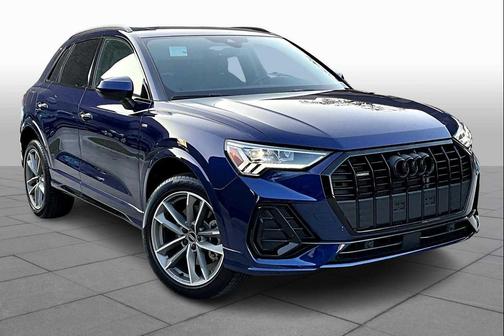 2025 Audi Q3 Premium 45 TFSI S line quattro Tiptronic