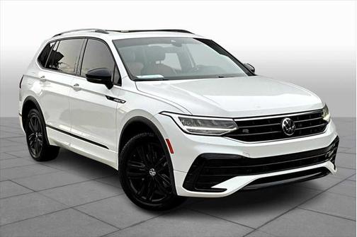 2022 Volkswagen Tiguan 2.0T SE R-Line Black