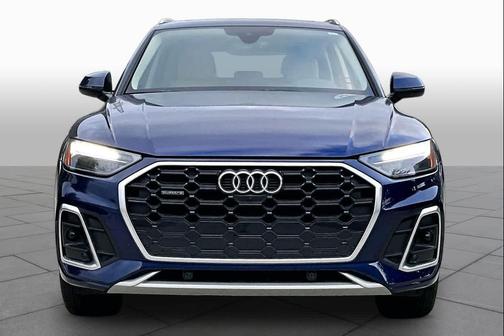 Navarra Blue Metallic 2023 Audi Q5 45 S line Premium Plus