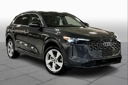 2025 Audi Q5 Premium Plus TFSI quattro S tronic