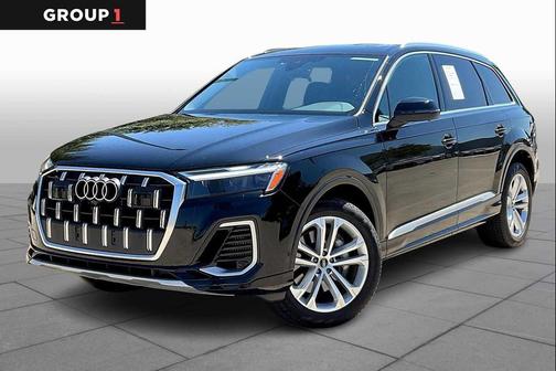2025 Audi Q7 55 Premium Plus