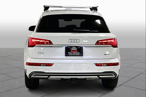 2023 Audi Q5 40 Premium Plus