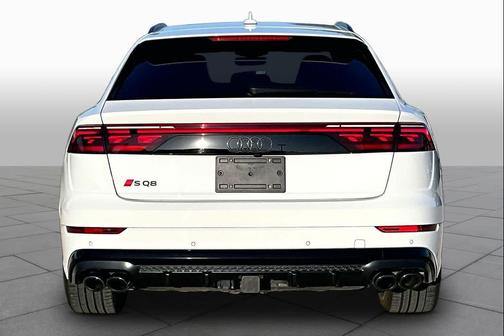 Glacier White Metallic 2024 Audi SQ8 4.0T Prestige