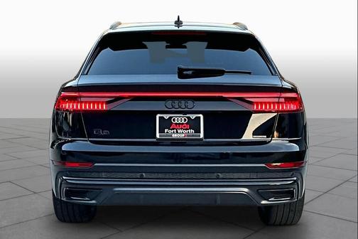 Mythos Black Metallic 2023 Audi Q8 55 Prestige
