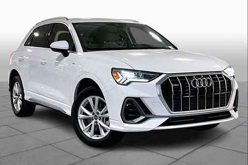 2025 Audi Q3 45 S line Premium Plus