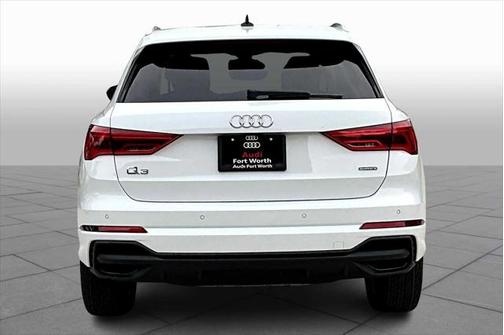 2025 Audi Q3 45 S line Premium Plus