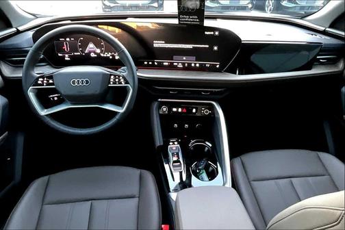 2025 Audi Q5 Premium