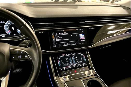 2021 Audi Q8 55 Premium Plus