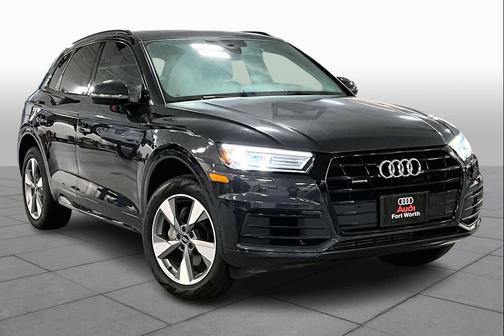 2020 Audi Q5 45 Titanium Premium