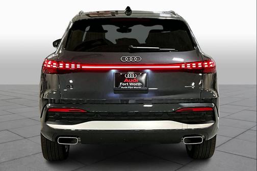 2025 Audi Q5 Premium Plus TFSI quattro S tronic