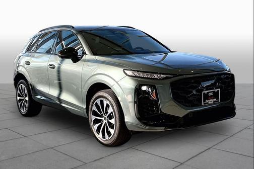 Sage Green Metallic 2026 Audi Q3 TFSI quattro S tronic