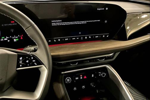 2025 Audi Q5 Premium Plus TFSI quattro S tronic