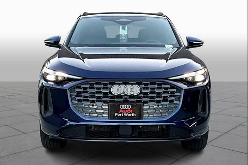 2025 Audi Q5 Premium TFSI quattro S tronic