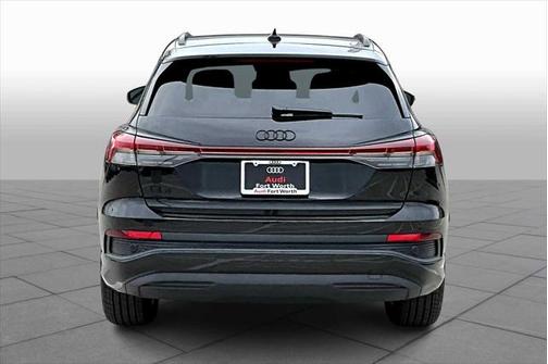 2025 Audi Q4 e-tron Premium 45 quattro
