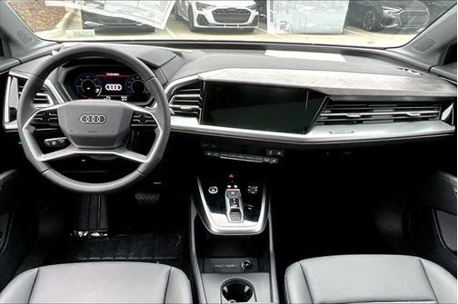 2025 Audi Q4 e-tron Premium 45 quattro