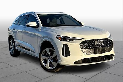 2025 Audi Q5 Premium Plus TFSI quattro S tronic