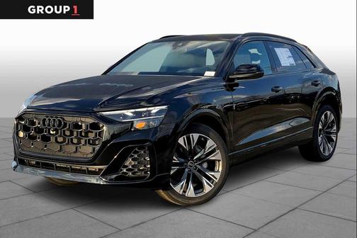 2025 Audi Q8 55 Premium Plus